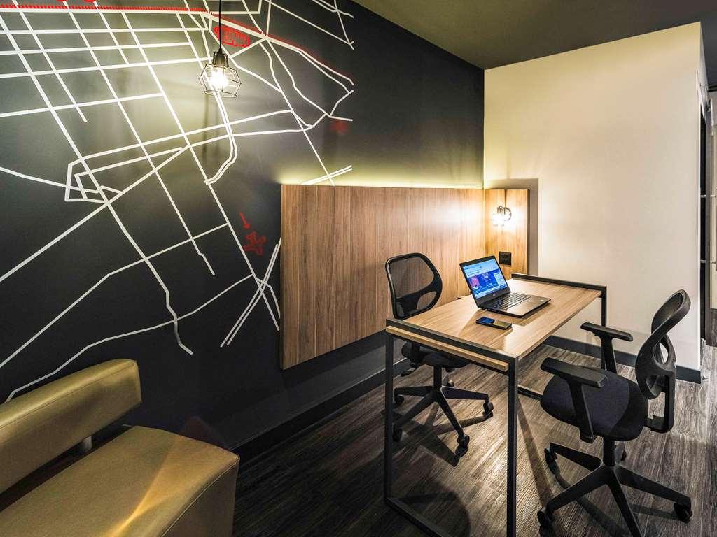 Ibis Curitiba Batel Hotel Ruang foto