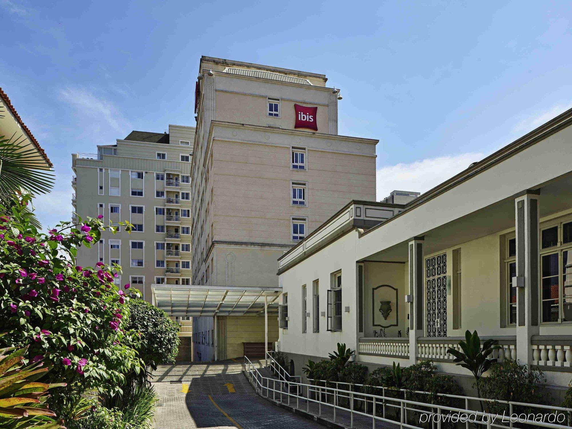 Ibis Curitiba Batel Hotel Bagian luar foto